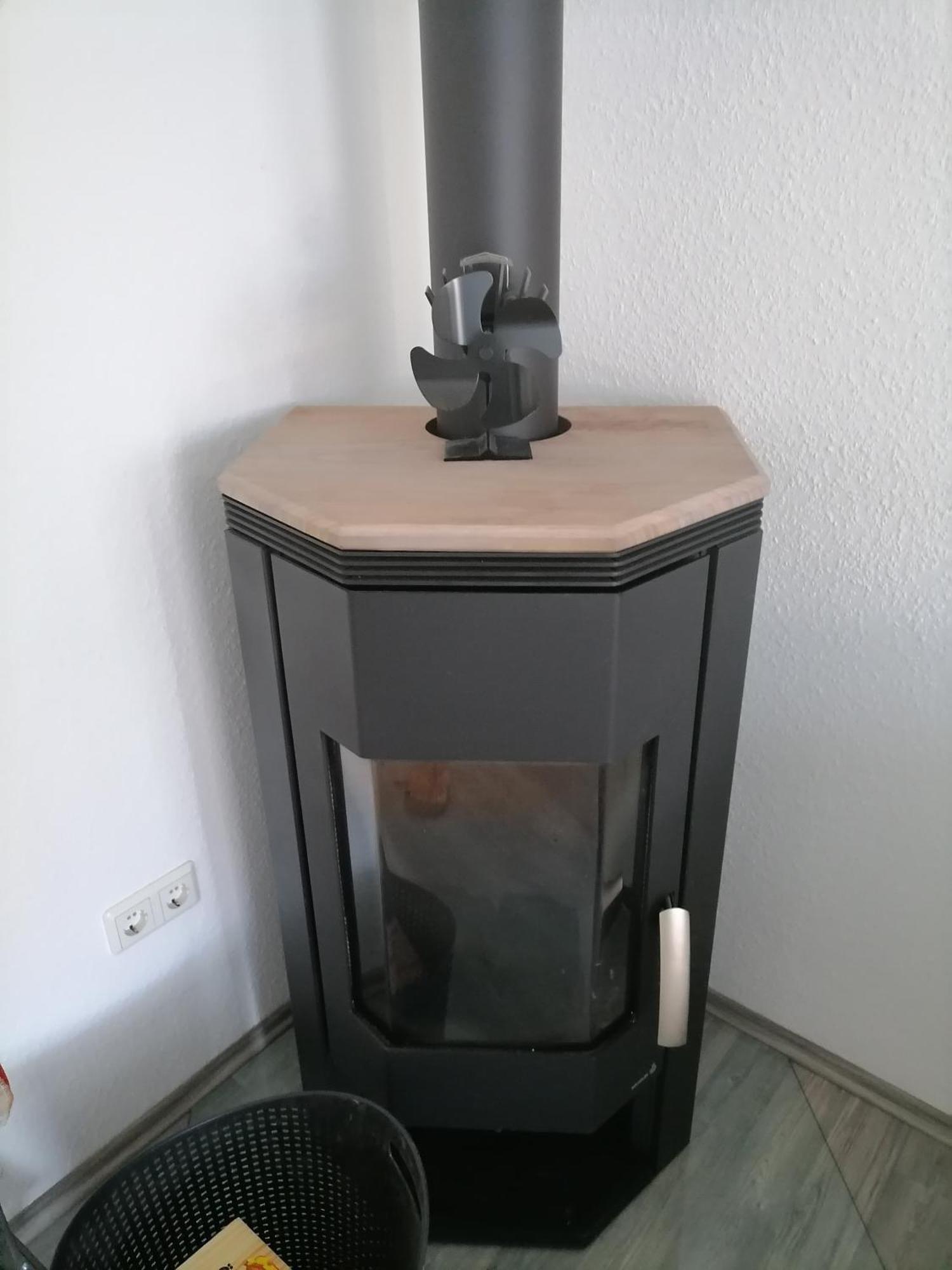 Premium Ferienwohnung "Christine ", Zentrale Ruhige Stadtlage 100 Qm Ebenerdige Dusche Terasse Kaminofen Zweibruecken Exterior photo